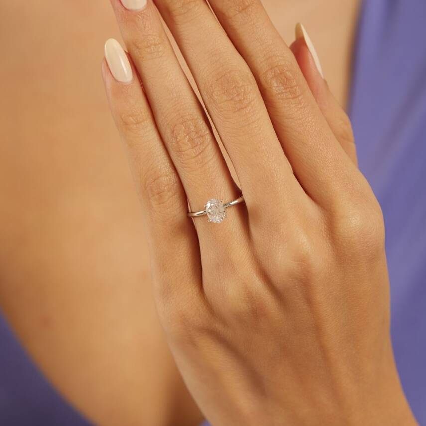 Oval Taşlı Beyaz Altın Yüzük - Semih Haşhaş Kuyumculuk