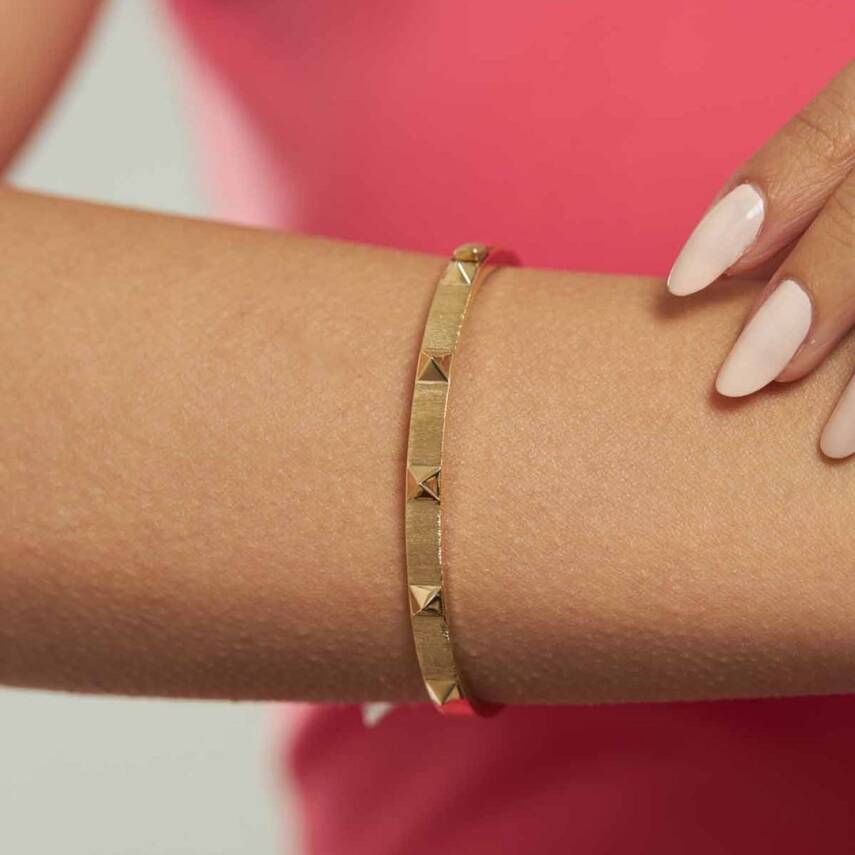 Piramit Desenli Altın Kelepçe Bilezik - Semih Haşhaş Kuyumculuk