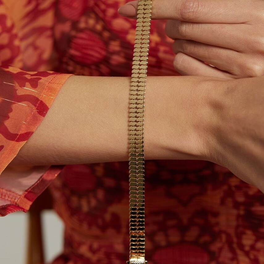 Pul Dizili Altın Zincir Bileklik - 1