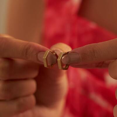 Şerit Beşgen Altın Küpe - 2