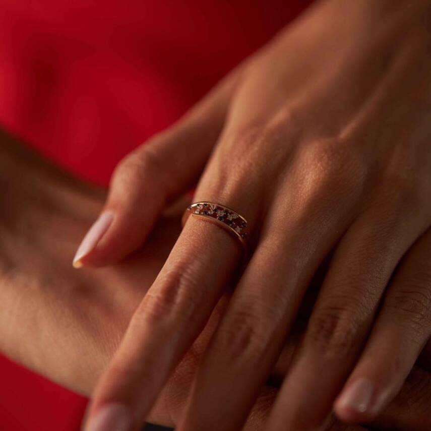 Sıra Taşlı Altın Yüzük - Semih Haşhaş Kuyumculuk