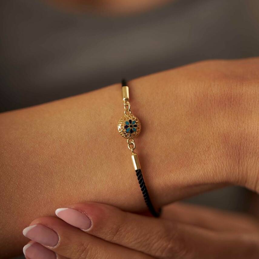 Siyah İpli Mavi Minli Papatya Altın Bileklik - Semih Haşhaş Kuyumculuk (1)