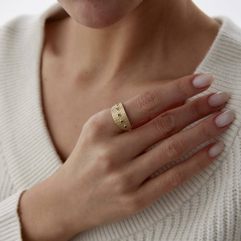 Siyah Taşlı Vintage Luna Yüzük - Semih Haşhaş Kuyumculuk