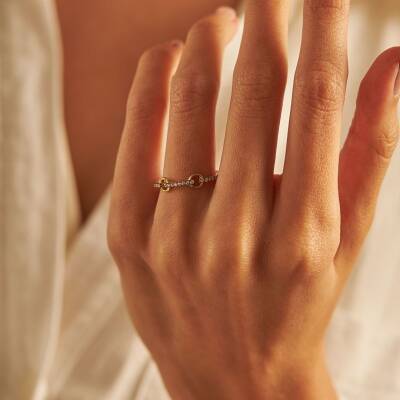 Taş Dizili Halkalı Altın Yüzük - 1