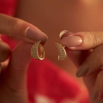 Taşlı Ay Altın Küpe - 2