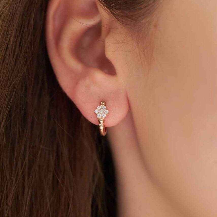 Taşlı Çiçekli Halka Rose Altın Küpe - Semih Haşhaş Kuyumculuk