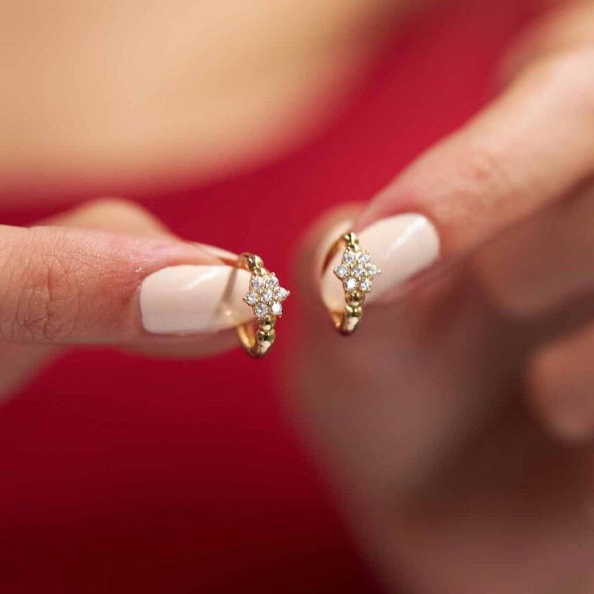 Taşlı Çiçekli Halka Rose Altın Küpe - Semih Haşhaş Kuyumculuk (1)