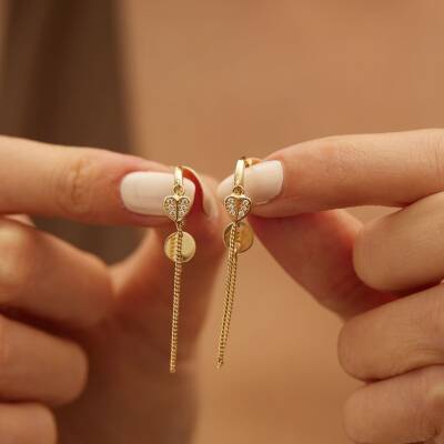 Taşlı Kalp Tasarımlı Sallantılı Altın Küpe - 2