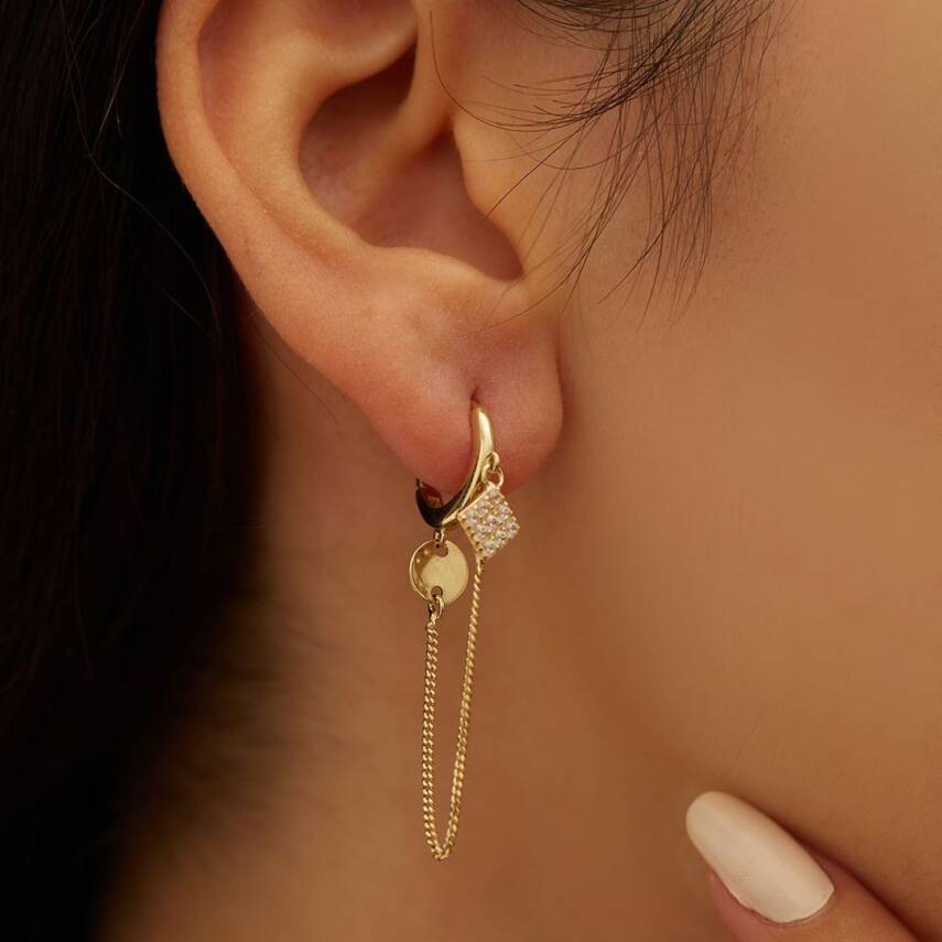 Taşlı Kare Tasarımlı Sallantılı Altın Küpe - 1