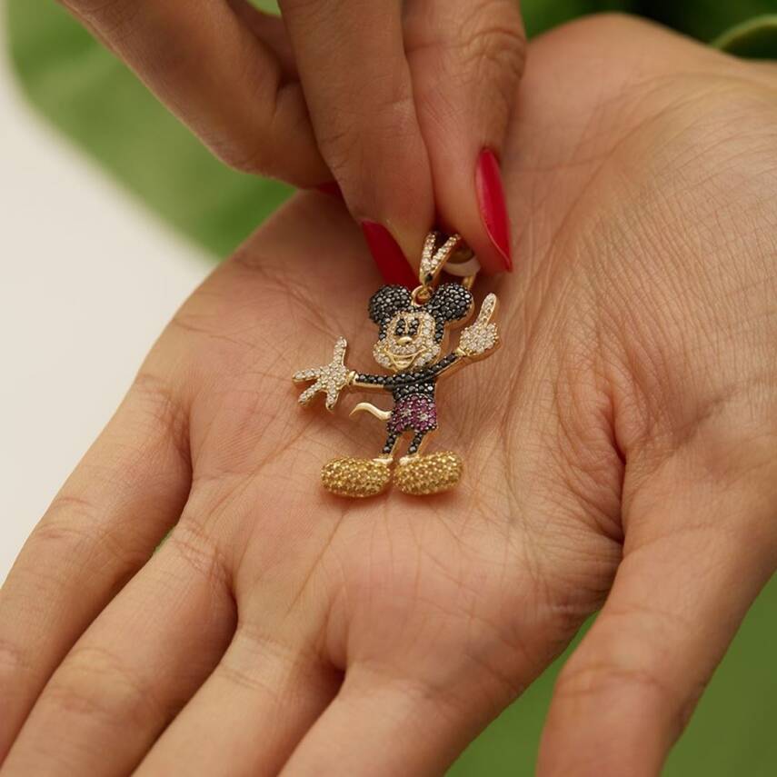 Taşlı Mickey Mouse Altın Kolye Ucu - Semih Haşhaş Kuyumculuk