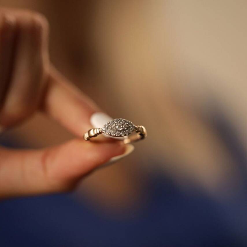 Taşlı Minimal Elips Altın Yüzük - Semih Haşhaş Kuyumculuk