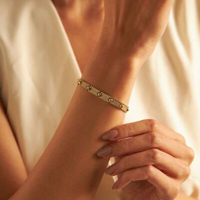 Taşlı Plaka Tasarım Altın Bileklik - 1