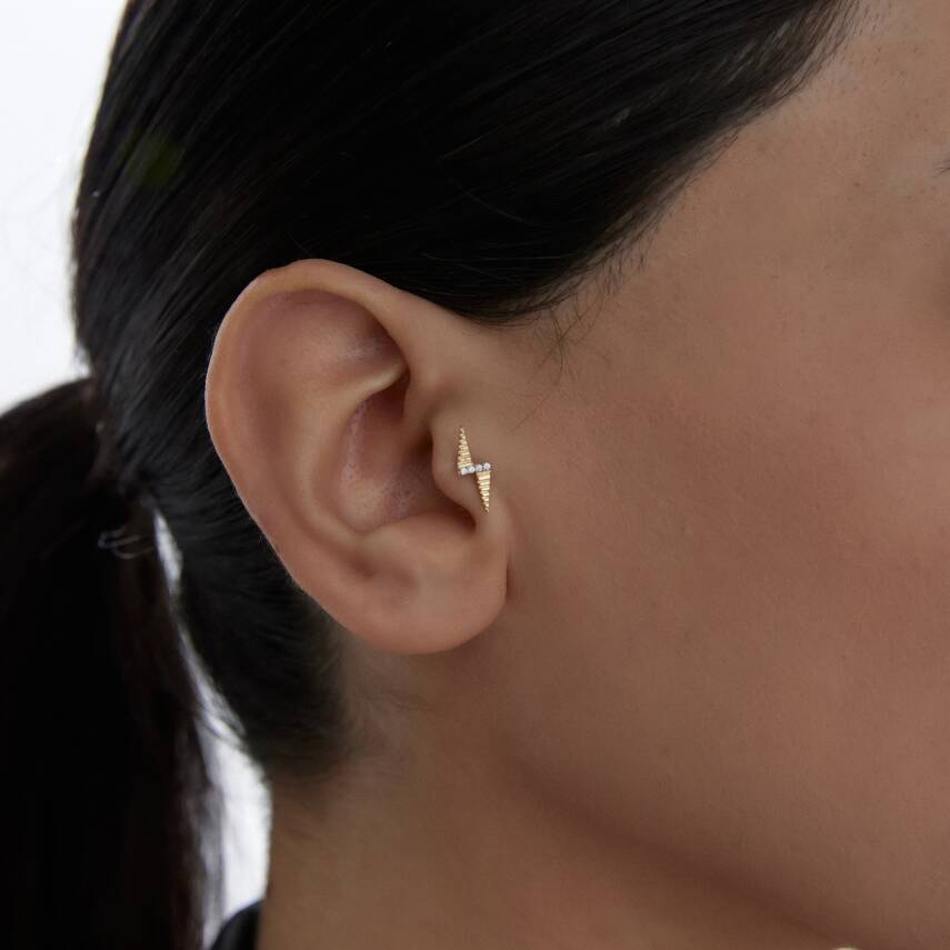 Taşlı Şimşek Altın Tragus Piercing - Semih Haşhaş Kuyumculuk