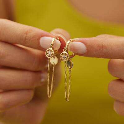 Taşlı Yıldız Sallantılı Altın Küpe - 1