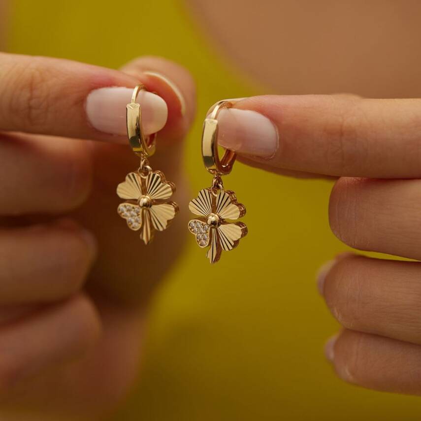 Taşlı Yonca Sallantılı Altın Küpe - Semih Haşhaş Kuyumculuk (1)