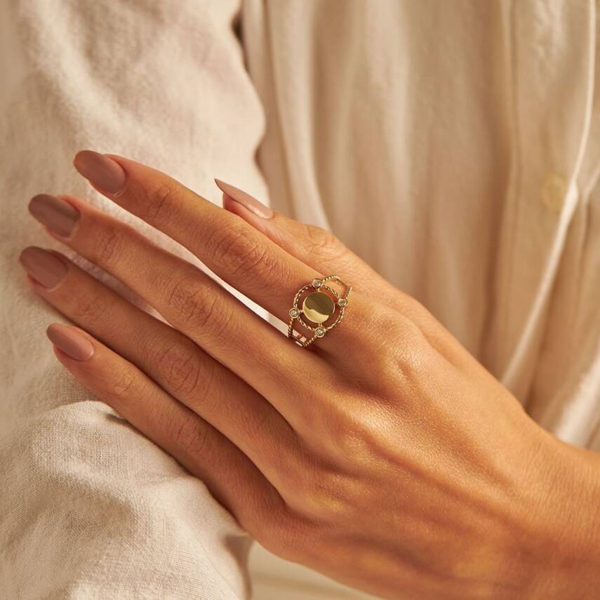 Taşlı Yuvarlak Plaka Tasarım Altın Yüzük - Semih Haşhaş Kuyumculuk