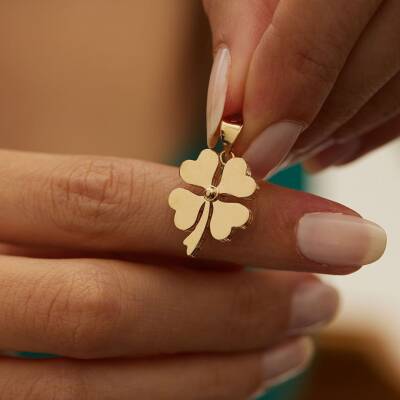 Taşsız Yonca Altın Kolye Ucu - 1