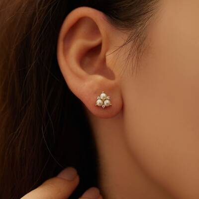 Üç İncili Taşlı Altın Küpe - 1