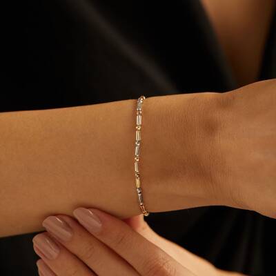 Üç Renkli Dorikalı Şerit Tasarımlı Altın Bileklik - 1