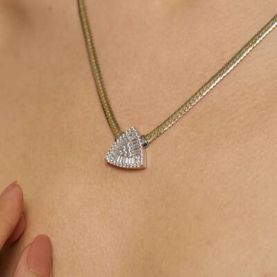 Üçgen Baget Taşlı Ezme Zincir Altın Kolye - 1