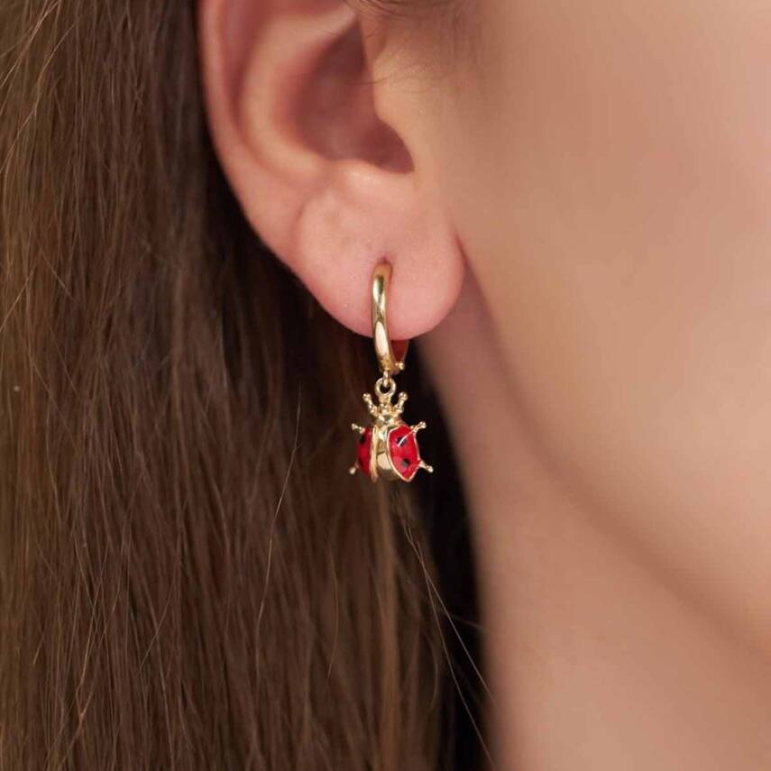 Uğur Böceği Sallantılı Halka Altın Küpe - Semih Haşhaş Kuyumculuk