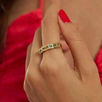 Yeşil Taşlı Modern Altın Yüzük - 1