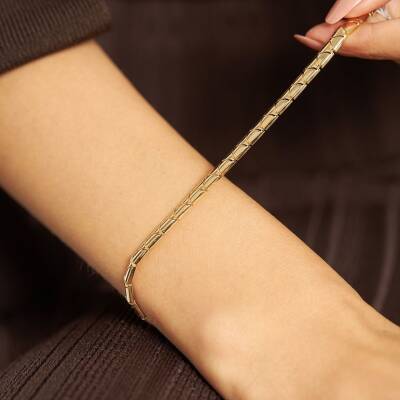 Yılan Derisi Figürlü Altın Tasarım Bileklik - 2