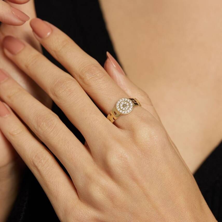 Yuvarlak Taşlı Zincir Detaylı Altın Yüzük - Semih Haşhaş Kuyumculuk